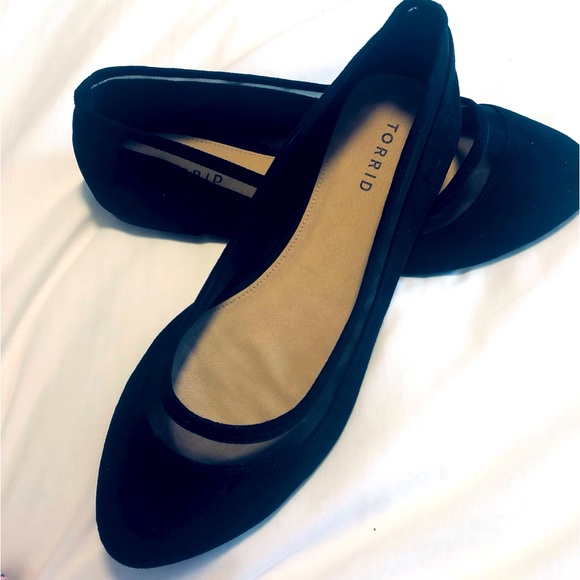 Torrid 10w Ballet Flats Mesh Faux Suede Black Almond Toe - Picture 1 of 8